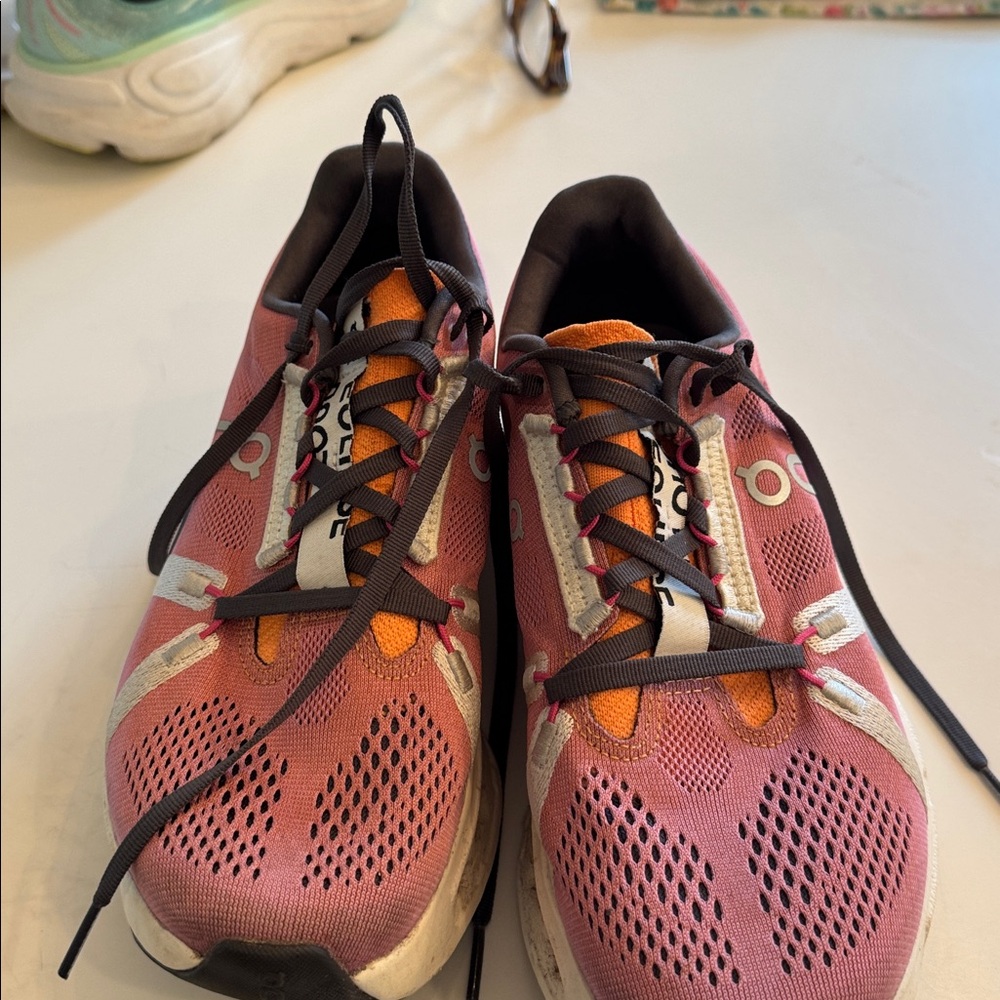 tennis shoes